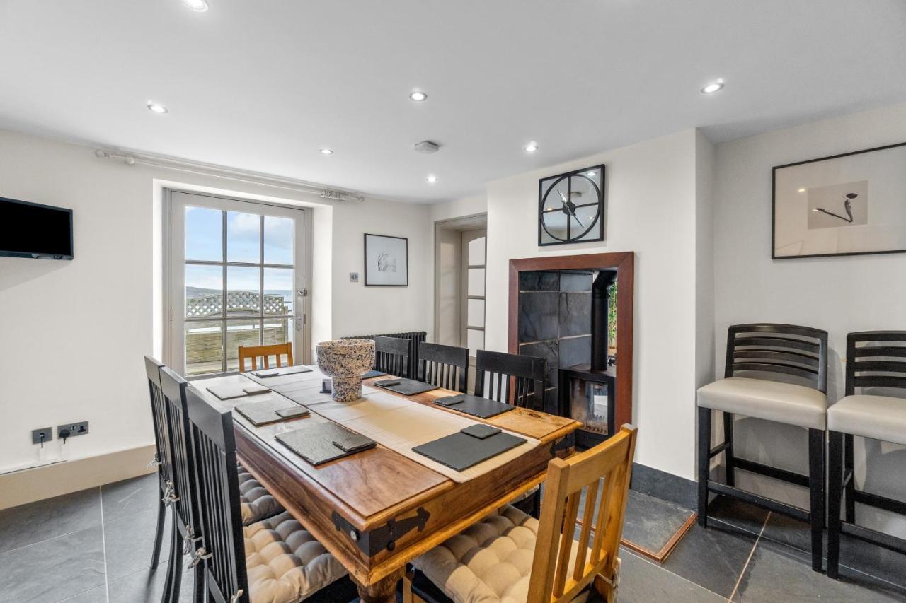 New 2023 Modern Luxury On The In Devon - Free Parking, Pets Welcome, Sleeps 10 *